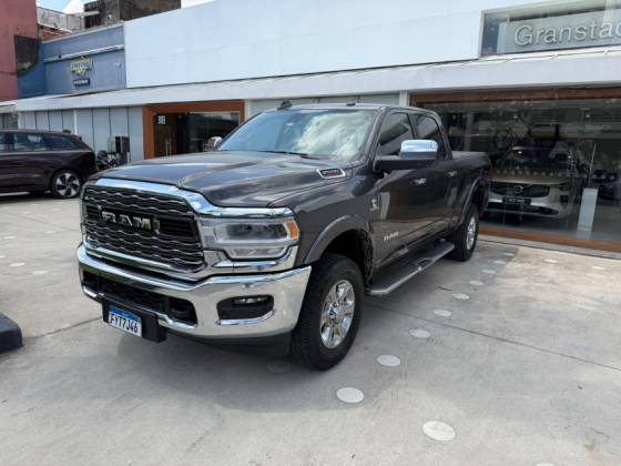 RAM 2500 6.7 I6 TURBO DIESEL LARAMIE CD 4X4 AUTOMÁTICO